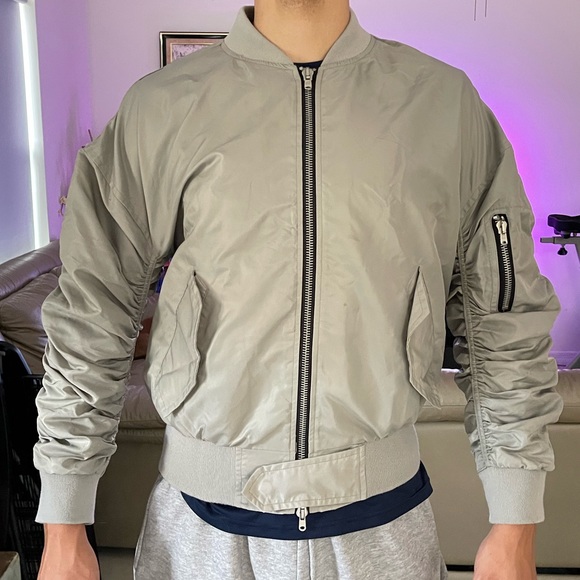 Fear of God Silver Bomber Jacket *as seen on Hailey Beiber* - Picture 3 of 6